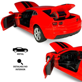 Miniatura Esportiva em Metal 1:32 com Friccao